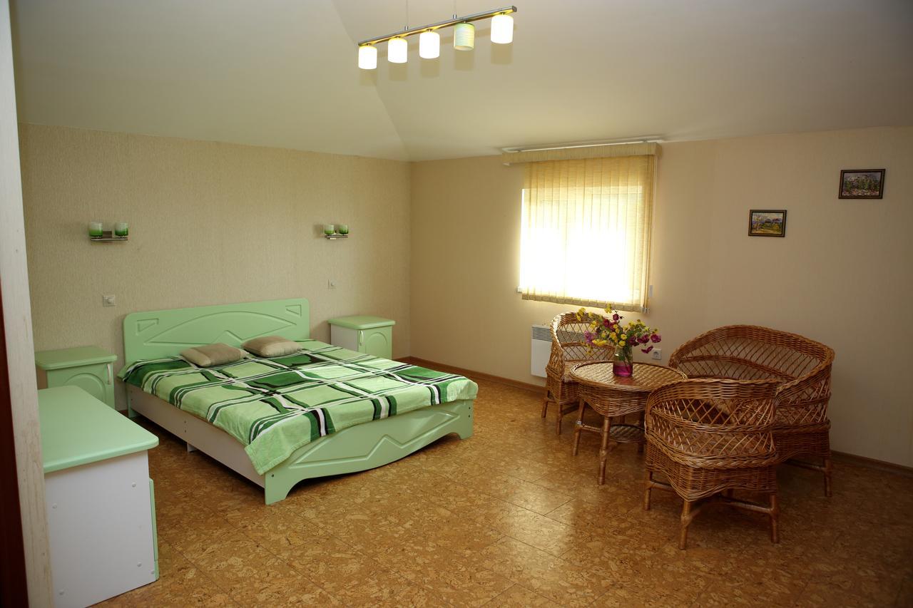 Mamzyshkha Guest House Гагра Екстер'єр фото